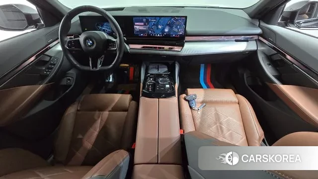 BMW 5 Series (G60) id 3653996 из Кореи 16