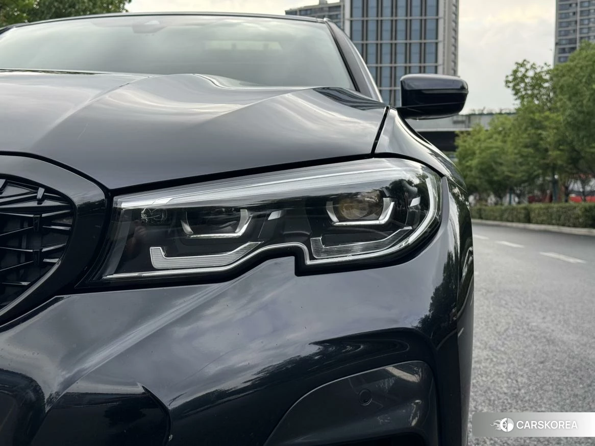 BMW 3 series id 4461869 из Китая 18