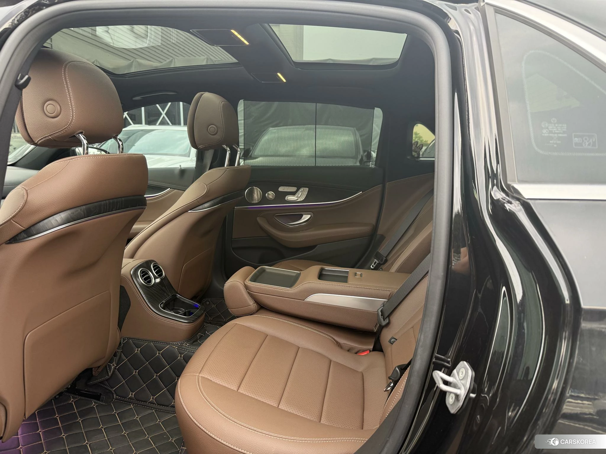 Mercedes-Benz E-Class id 4514039 из Китая 12