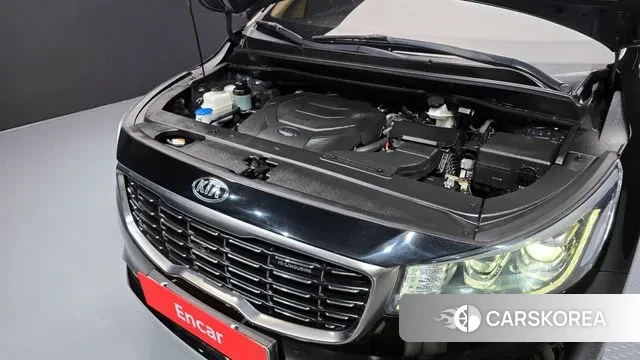 Kia The New Carnival id 3330370 из Кореи 16