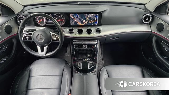 Mercedes-Benz E-Class W213 id 4620158 из Кореи 26