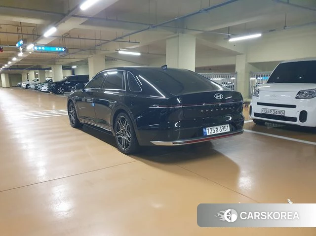 Hyundai Grandeur (GN7) id 4201694 из Кореи 16