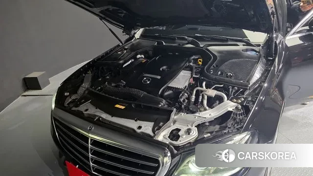 Mercedes-Benz E-Class W213 id 3489671 из Кореи 16