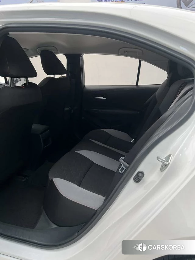 Toyota Corolla 2021 Белый из Китая, фото 6