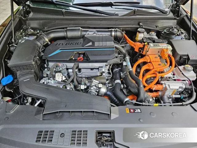 Hyundai Grandeur Hybrid (GN7) id 2889074 из Кореи 16