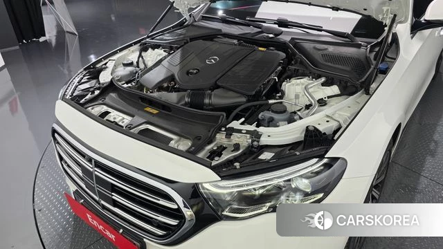 Mercedes-Benz E-Class W214 id 4539962 из Кореи 30
