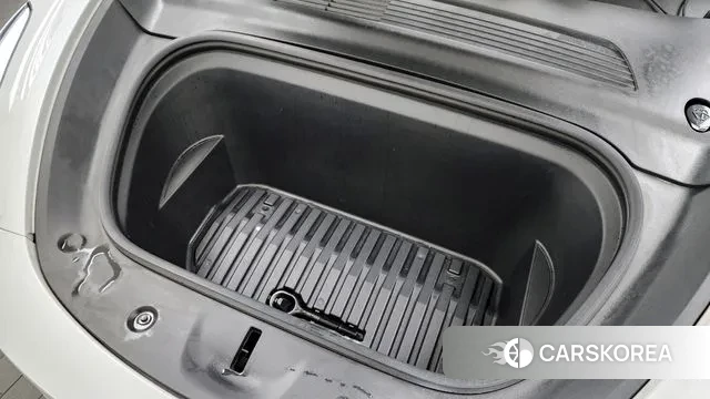 Tesla Model Y id 3390184 из Кореи 16