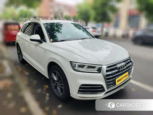 Audi Q5L 2021 Белый из Китая, фото 6