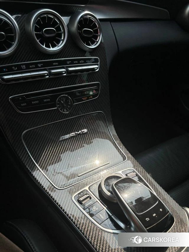 Mercedes-Benz C-Class W205 2018 Белый из Кореи, фото 6