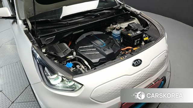 Kia Niro EV id 4179485 из Кореи 16