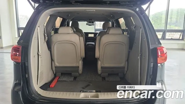 Kia The New Carnival id 2907733 из Кореи 15