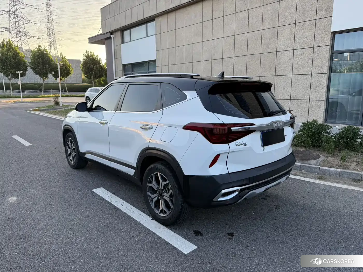 Kia KX3 2022 Белый из Китая, фото 6