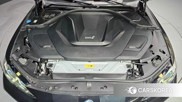 BMW i4 id 4692270 из Кореи 16