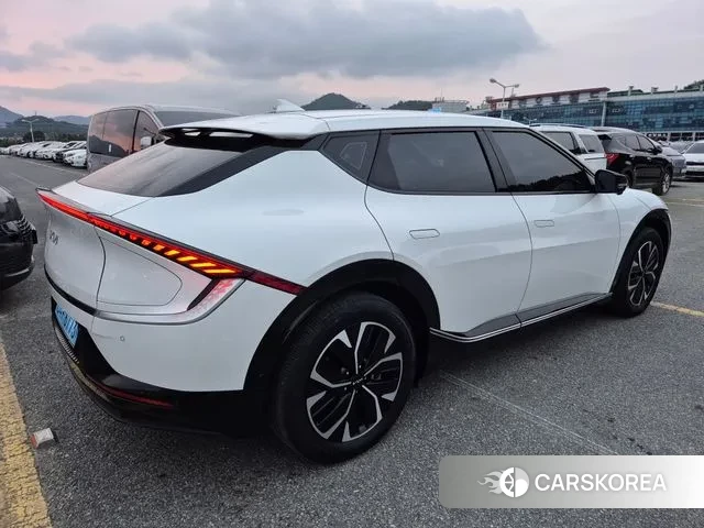 Kia EV6 id 3280283 из Кореи 16