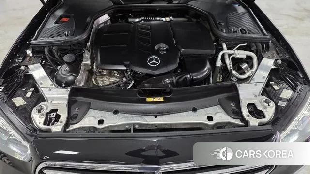 Mercedes-Benz E-Class W213 id 3702132 из Кореи 13