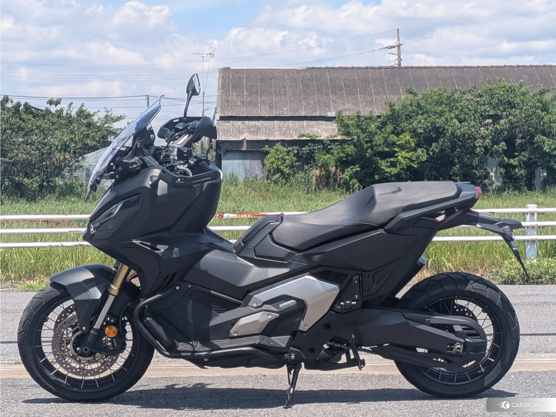 Проданный Honda X-ADV 750 id 4313085 из Японии, фото 9