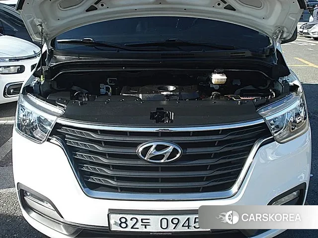 Hyundai The New Grand Starex id 3520269 из Кореи 16