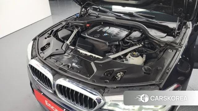 BMW 5 Series (G30) id 3578839 из Кореи 16