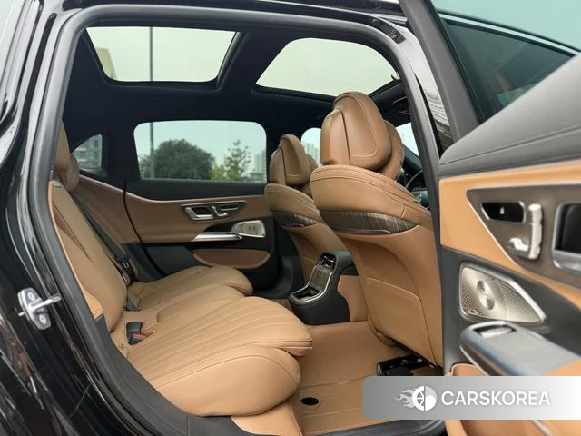 Mercedes-Benz E-class id 4264512 из Китая 19
