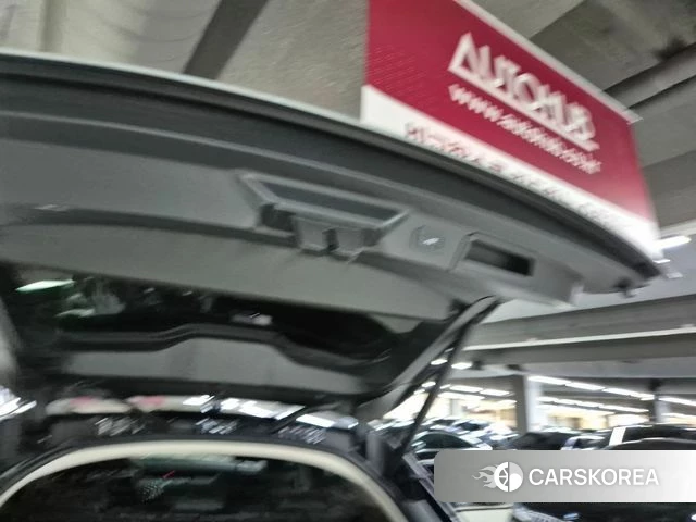 Land Rover Range Rover Velar id 3858188 из Кореи 15