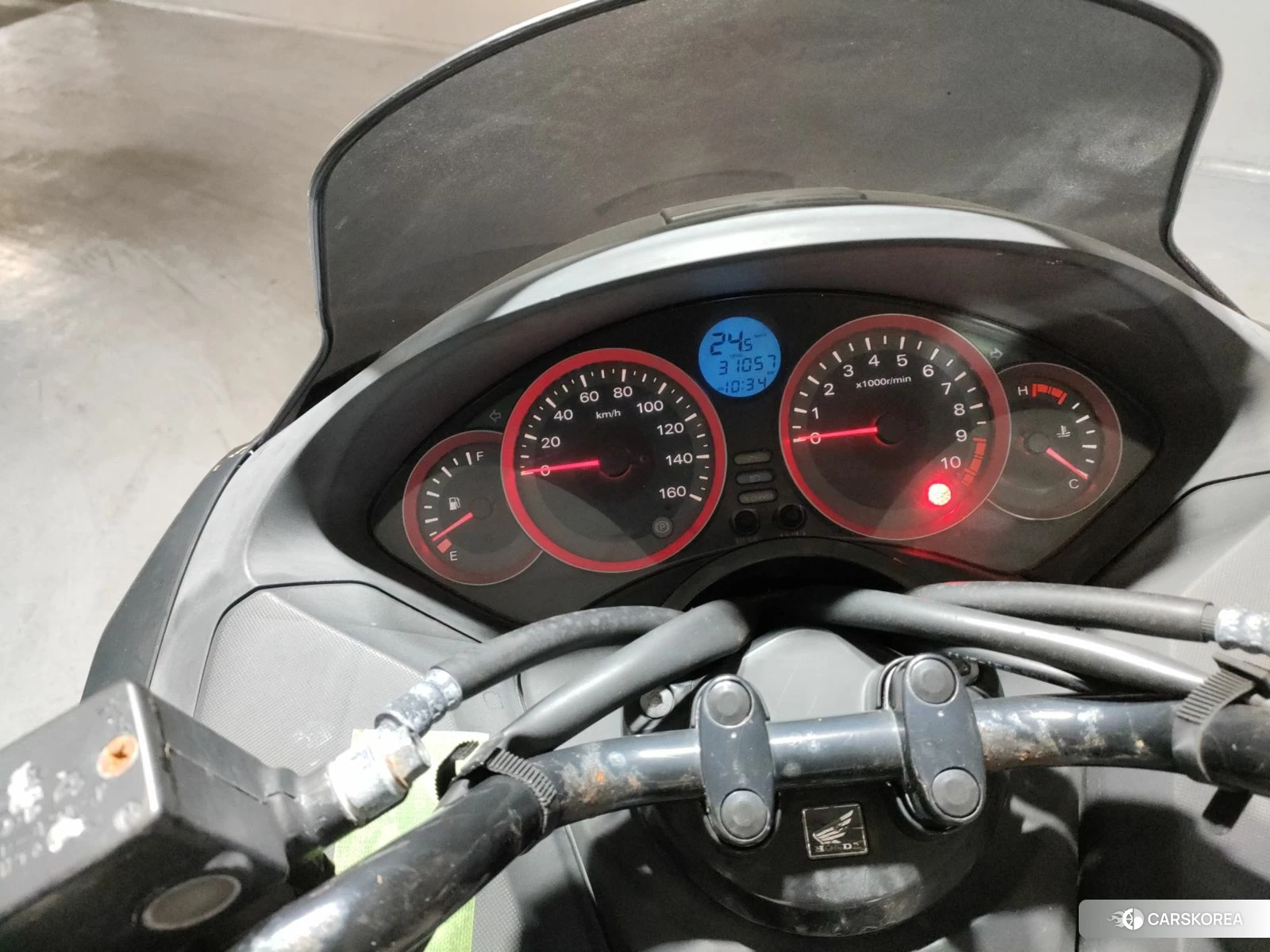 Honda FORZA id 4206091 из Японии 6