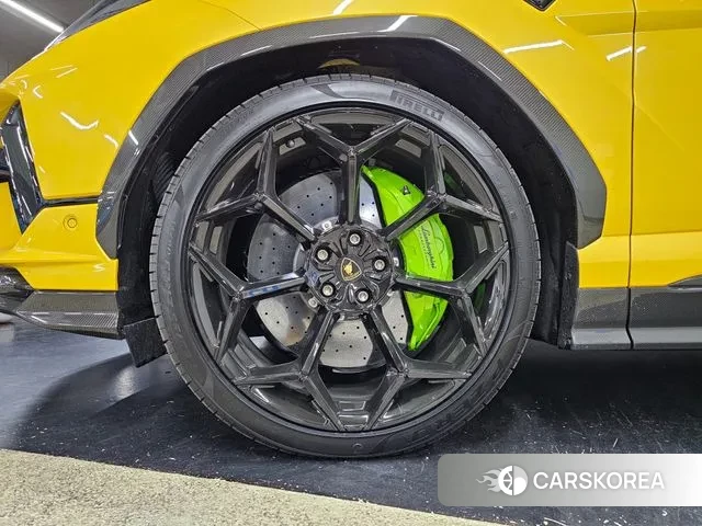 Lamborghini Urus id 3565653 из Кореи 16