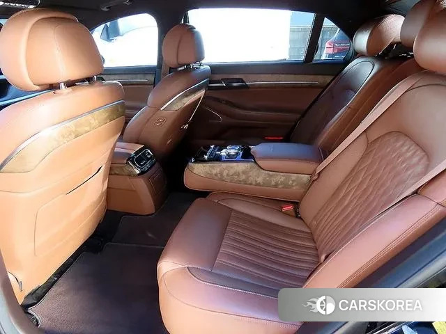 Genesis G90 id 3444682 из Кореи 16