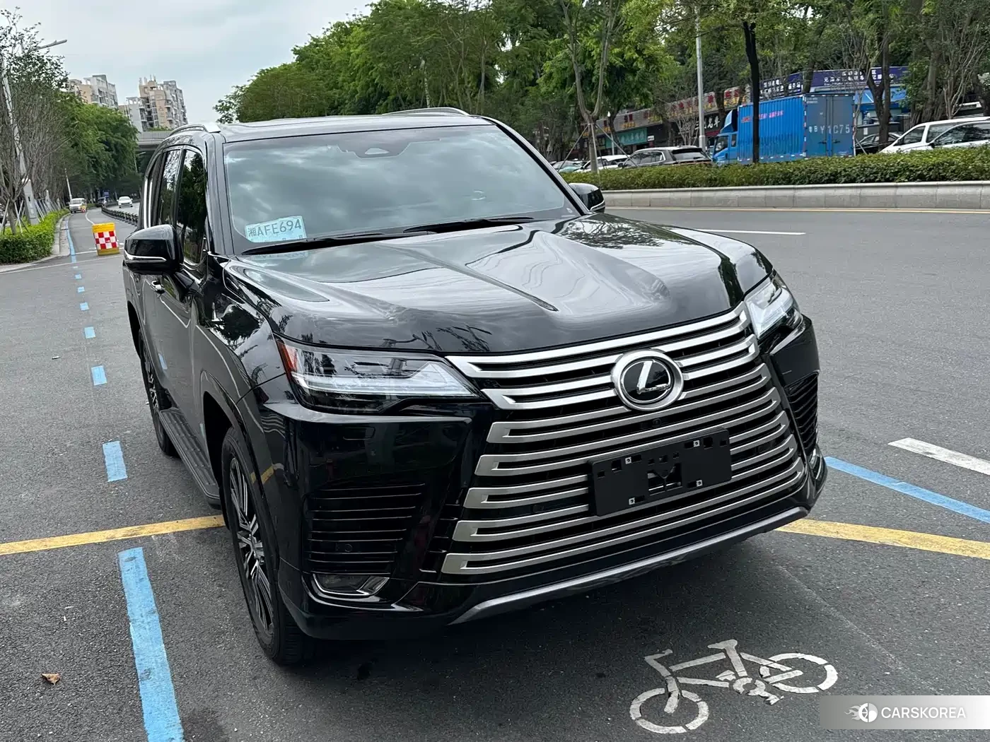 Lexus LX id 4538656 из Китая 8