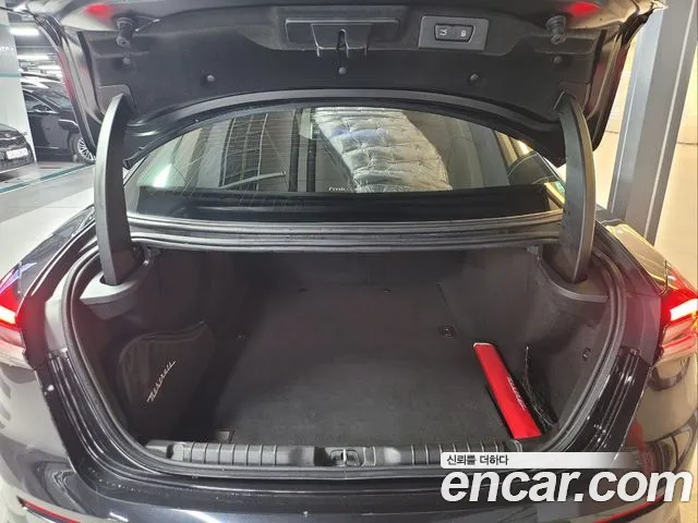 Maserati Ghibli id 2594181 из Кореи 16