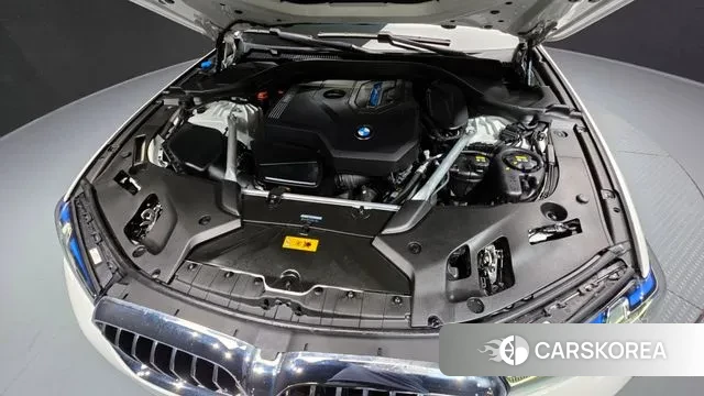 BMW 5 Series (G30) id 3059520 из Кореи 16