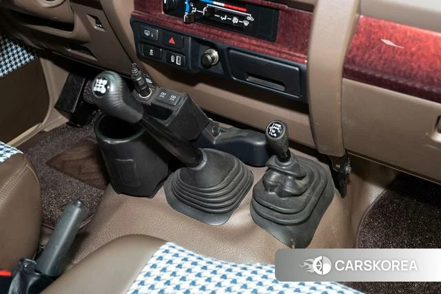 Toyota Land Cruiser 70 Series id 4272192 из Китая 13