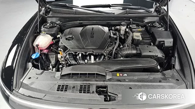 Hyundai Grandeur (GN7) id 3426596 из Кореи 16