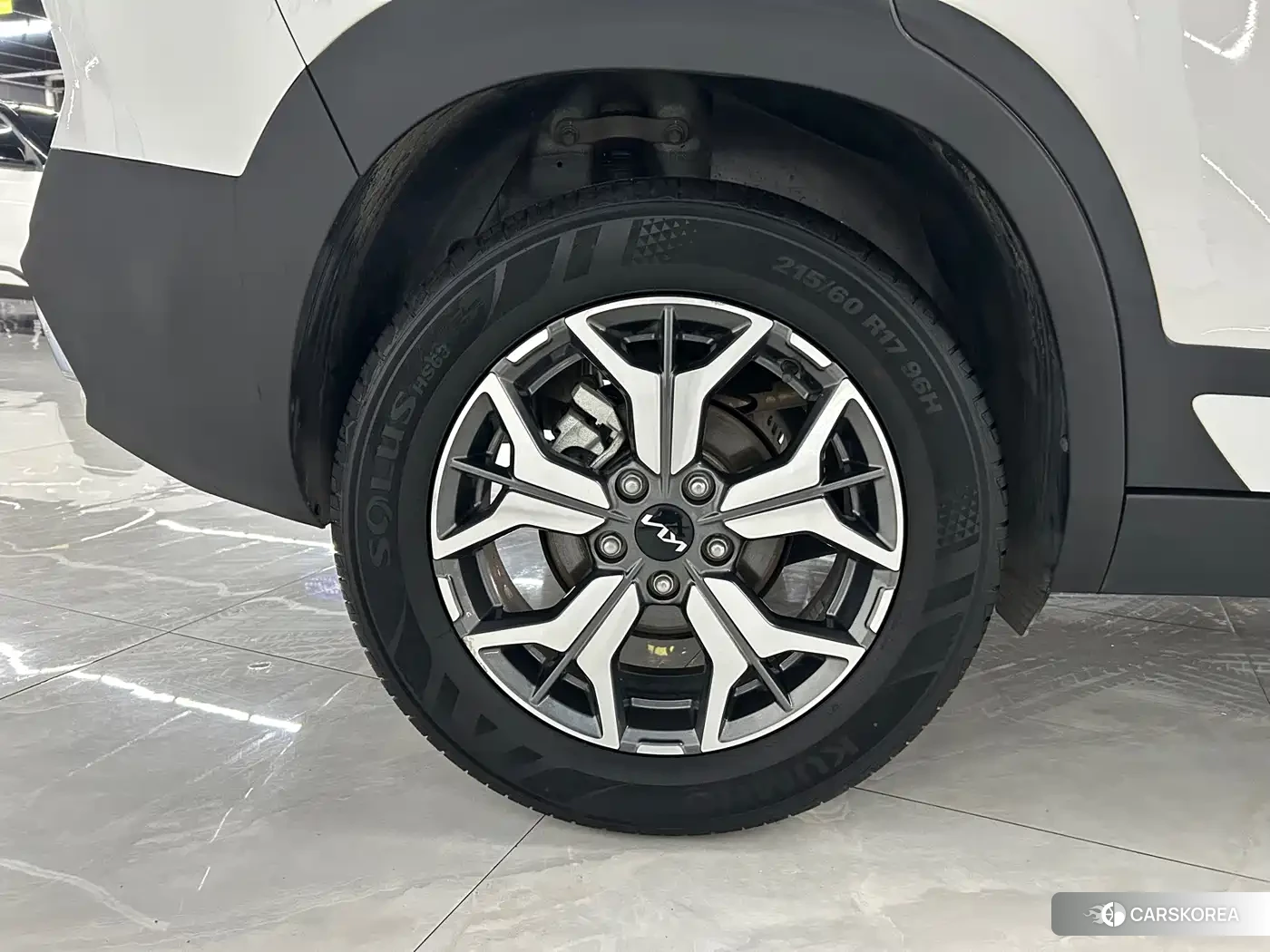 Kia KX3 id 4622422 из Китая 11