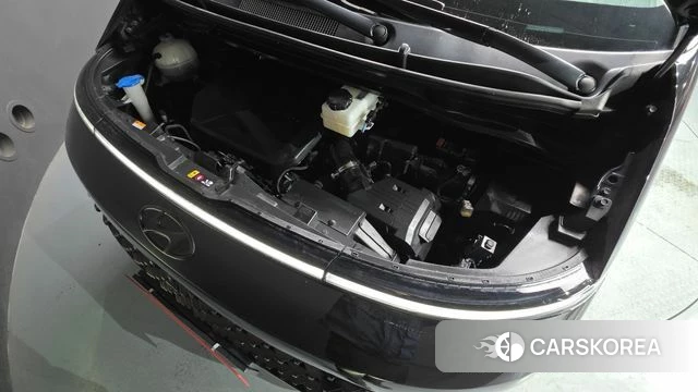 Hyundai Staria id 4018001 из Кореи 16