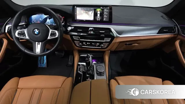 BMW 5 Series (G30) id 3410926 из Кореи 16