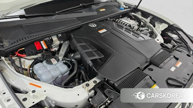 Volkswagen Touareg 3rd generation id 4897959 из Кореи 33