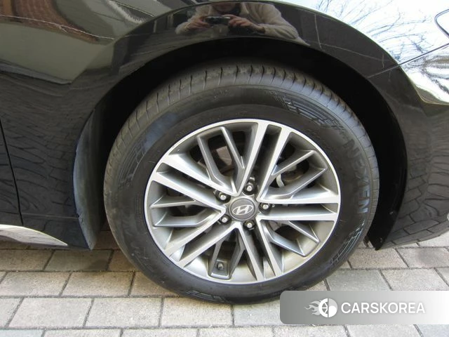 Hyundai Grandeur IG id 3905505 из Кореи 16