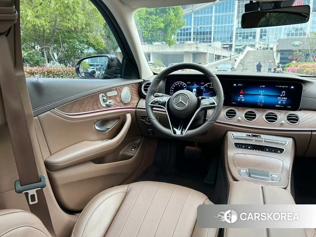Mercedes-Benz E-class id 4328646 из Китая 11