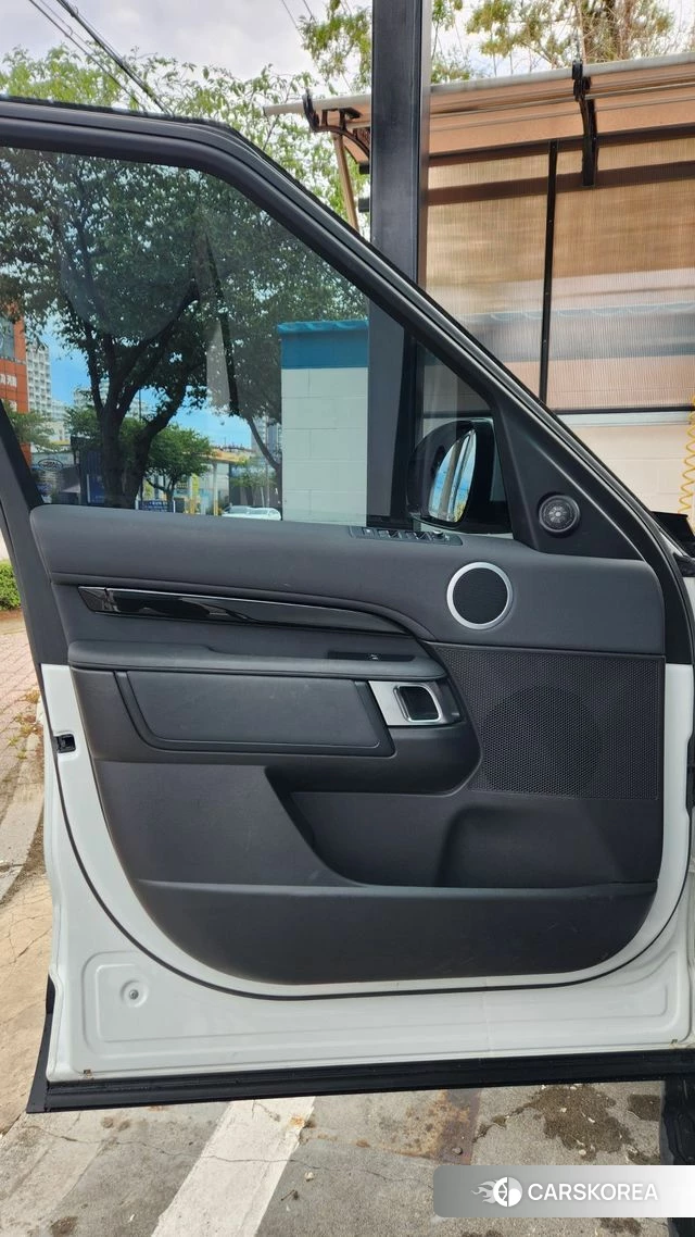 Land Rover Discovery 5 id 4294889 из Кореи 11