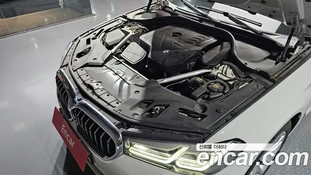 BMW 5 Series (G30) id 2686734 из Кореи 16