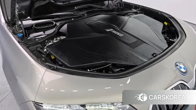 BMW i7 (G70) id 3716635 из Кореи 16