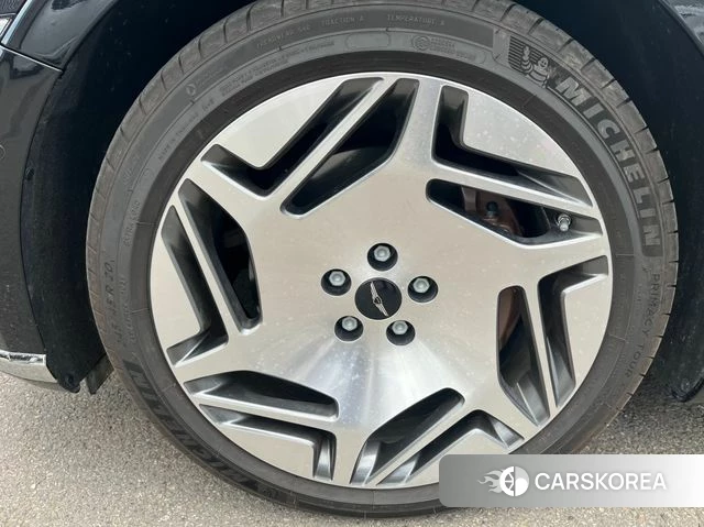 Genesis G90 (RS4) id 4427611 из Кореи 13