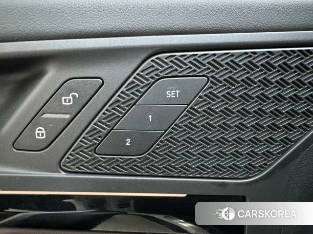 BMW X1 id 4314312 из Китая 23
