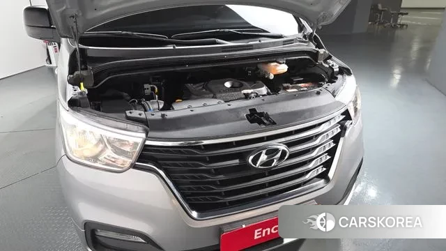 Hyundai The New Grand Starex id 3562438 из Кореи 16