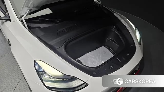 Tesla Model Y id 2894869 из Кореи 16