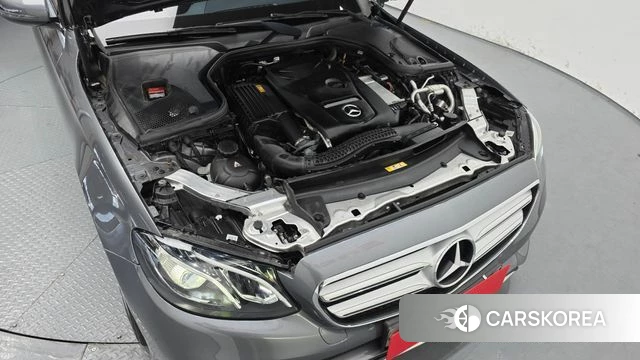 Mercedes-Benz E-Class W213 id 4286255 из Кореи 26