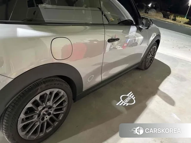 Mini Cooper C 4th generation 2024 Серебряный из Кореи, фото 6