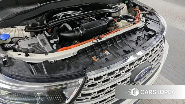 Ford Explorer 6th Generation id 3552009 из Кореи 16