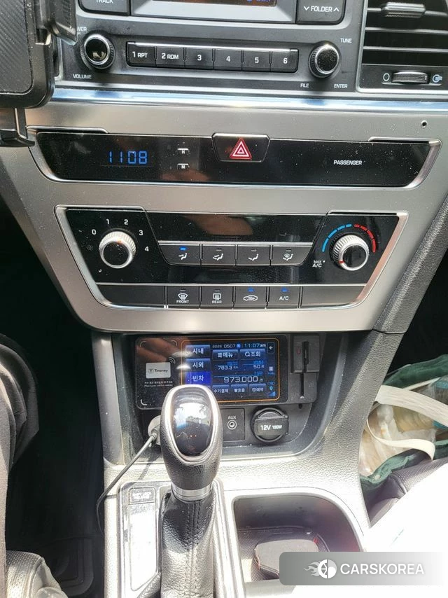 Hyundai LF Sonata 2018 Серебристо-серый из Кореи, фото 6