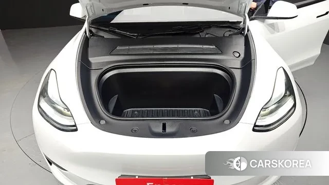 Tesla Model Y id 3596191 из Кореи 16